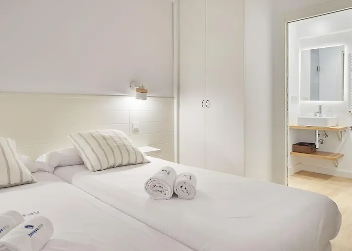 Malibu - Basque Apartment San Sebastian